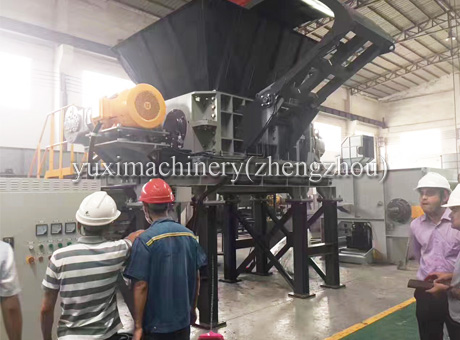 tire recycling machine